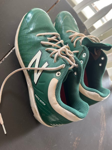 Green Men's Size M 8.5 (W 9.5) Adult New Balance Low Top (Used)