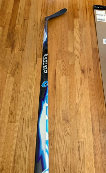 Right Handed Bauer Flylite 65 Flex Senior P28 (new)