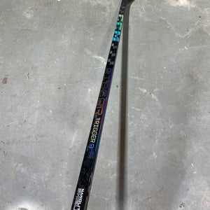 CCM Trigger 9 Pro Stock Hockey Stick Grip 80 Flex P90 Right 42012