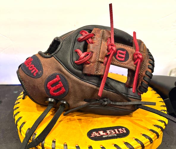 Wilson A2K RH Infield Baseball Glove 11.5" (Used)