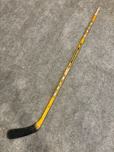 Vintage TPS Response Right Handed Hockey Stick