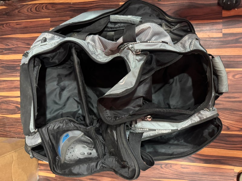 NO E2 Catcher's Bag (Used)