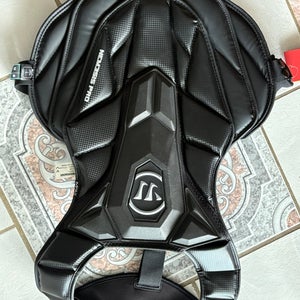 Large Warrior Nemesis Pro Chest Protector (New) lacrosse goalie
