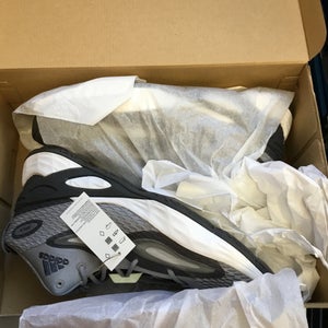 Men's Size 13.0 (W 14.0) Adidas Shoes (New)