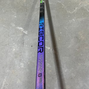 CCM Trigger 8 Pro Stock Hockey Stick Grip 85 Flex P90 Right 42345