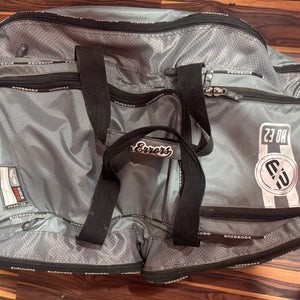 NO E2 Catcher's Bag (Used)