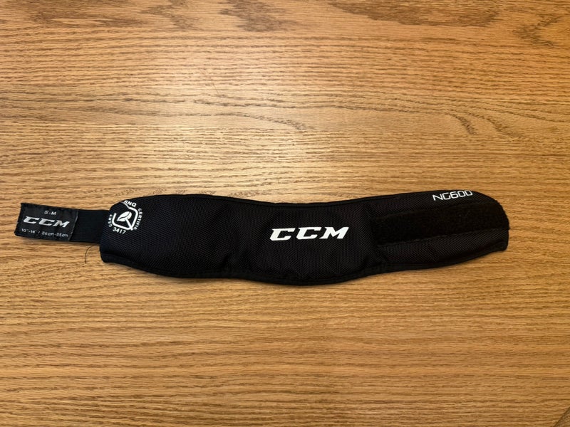 CCM S-M Neck Protector
