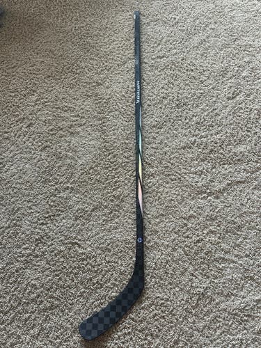 Junior Bauer Proto-R Right Handed Hockey Stick P92 (Used)