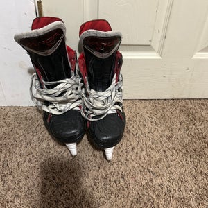 Bauer Vapor X4 Hockey Skates 6 (Used)
