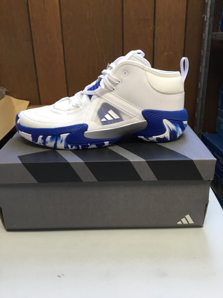 Men's Size M 10.0 (W 11.0) Adidas Shoes (New)