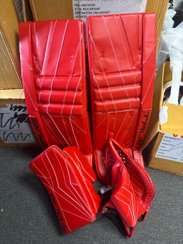 34+2 True Catalyst PX3 Regular Goalie Full Set Pro Stock (New) - Red