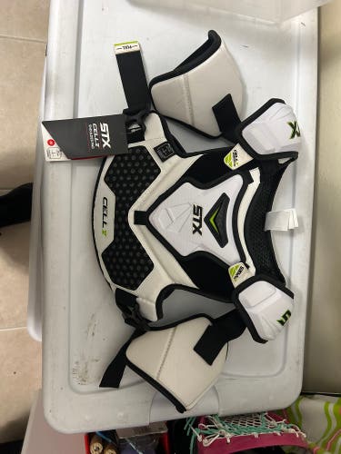 Lacrosse men’s Medium Adult STX Cell IV Shoulder Pads (New)