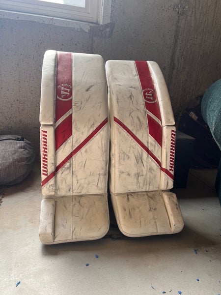34" Warrior Ritual G5 Goalie Leg Pads (Used)