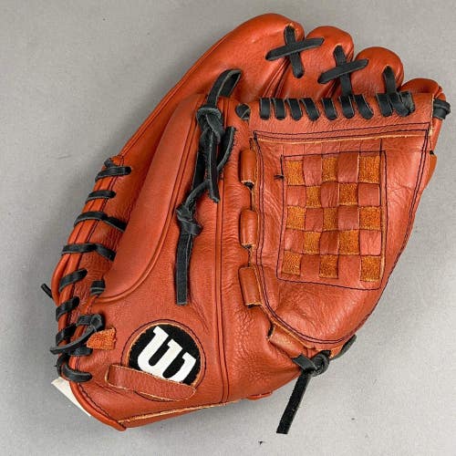 Wilson A550 12" Right Hand Thrower Baseball Glove