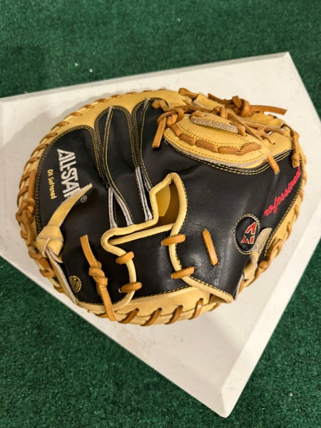 All Star CM100TM RH Catcher's Glove 33.5" (Used)