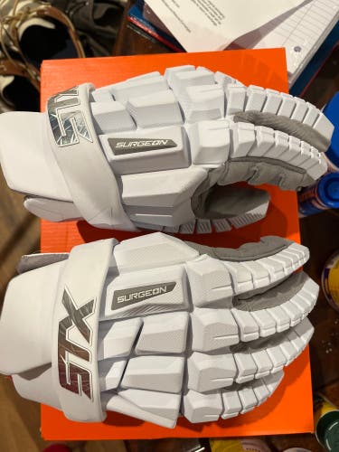 STX Surgeon RZR2 Lacrosse Gloves Large (New)