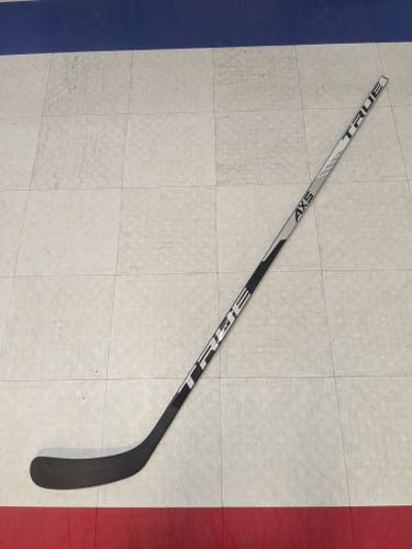 Senior True AX5 Left Hand Hockey Stick TC2 Curve, 75 Flex (New)