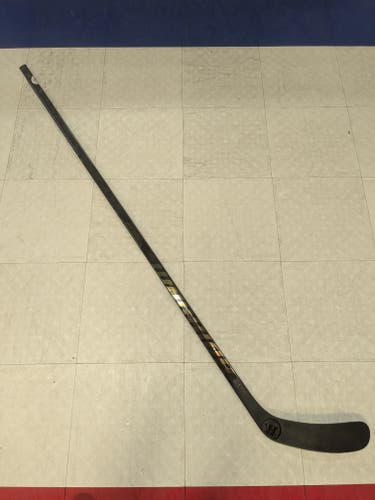 Senior Warrior Covert QR6 pro Right Handed Hockey Stick, W03 Curve, 75 Flex (New)