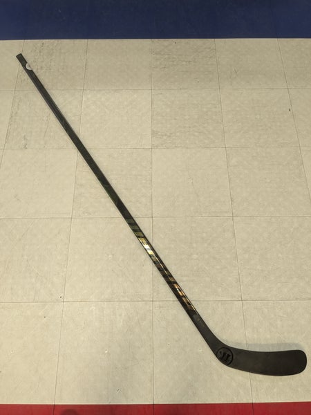 Senior Warrior Covert QR6 pro Right Handed Hockey Stick, W03 Curve, 75 Flex (New)