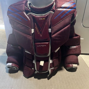Large Bauer Vapor Hyperlite Goalie Chest Protector Pro Stock (Used)