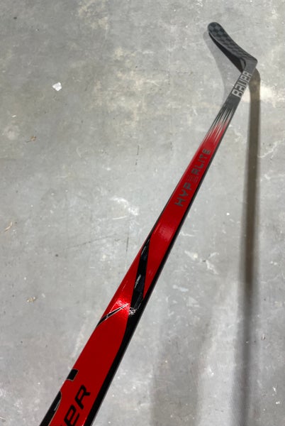 BAUER VAPOR HYPERLITE 2 Pro Stock Hockey Stick Grip P28TM 77 Flex Left 62493