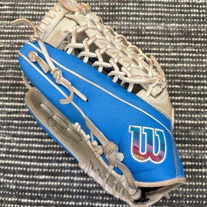 Wilson A2000 Autism Speaks Outfield Baseball Glove Left Handed 12.25" (Used)