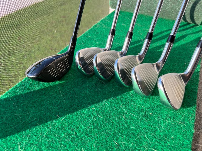 Cobra F-Max Superlite 5H-PW Iron Set Regular Flex  with new Golf Pride Grips