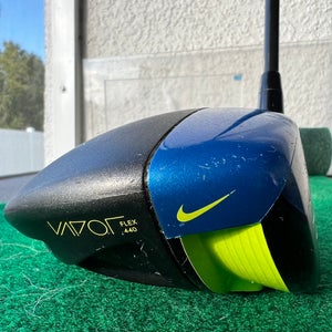 RARE Men's Nike Vapor Flex 440 Right Handed Driver Kuro Kage Stiff Flex Golf Pride Nike Grip