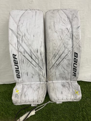 30+" Intermediate Bauer Vapor 3X Goalie Leg Pads (Used)