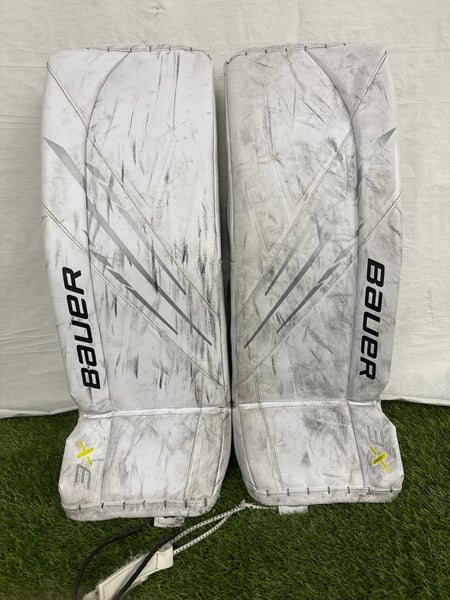 30+" Intermediate Bauer Vapor 3X Goalie Leg Pads (Used)