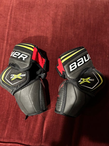 Youth Medium Bauer VAPOR 2X PRO Elbow Pads (Used)