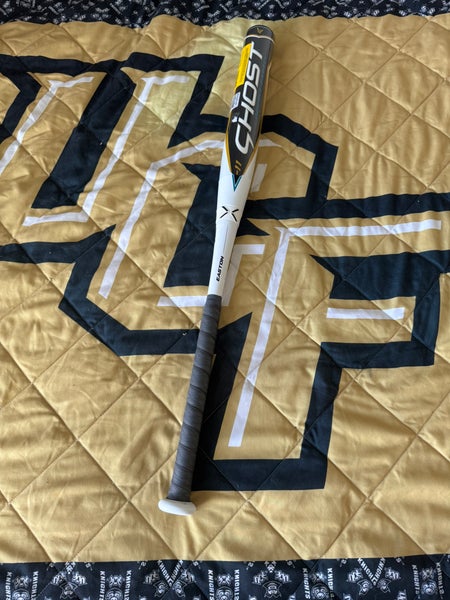 2022 Easton Ghost Composite Bat (-11) 20 oz 31" (New)