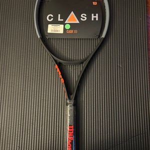 Adult Wilson Clash 100 Tennis Racquet (New)