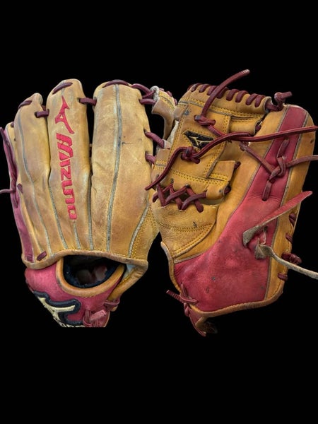 Mizuno RH Infield Classic Pro Baseball Glove 11.25" (Used)