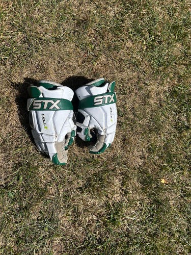 STX Cell V Lacrosse Gloves Large (Used)
