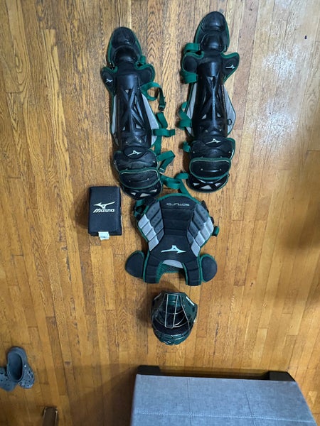 Mizuno Samurai Catcher's Set (Used)