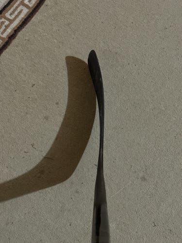 Senior PRO Red Line Right Handed Hockey Stick Pro Stock (Used)