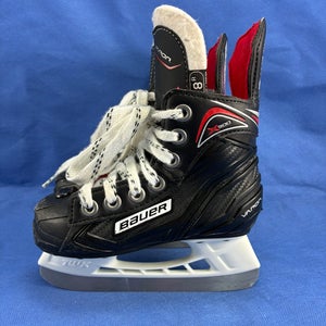 Bauer Vapor X300 Hockey Skates Size 8Y
