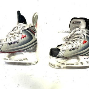 Used Bauer VAPOR 22 Junior Hockey Skate Junior 01 11860-S000296399