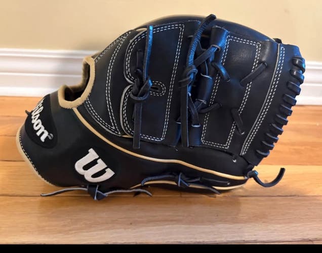 Wilson A2K 12” Basket Web Baseball Glove