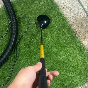 Unisex TaylorMade Right Handed Driver 10.5 Loft (Used)
