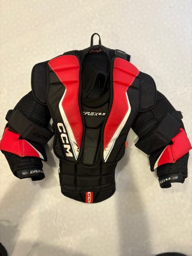 Large/Extra Large  CCM Extreme Flex E6.5 Goalie Chest Protector (Used)
