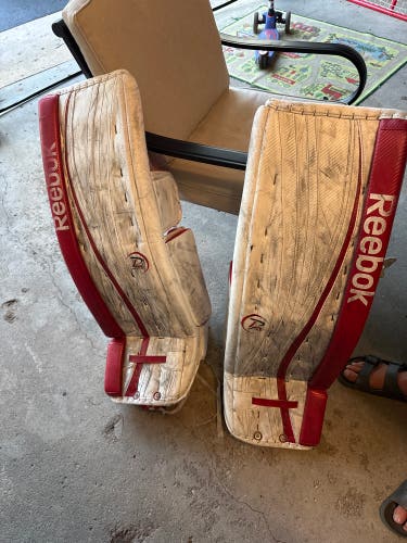 36" 2016 Reebok Goalie Leg Pads (Used)