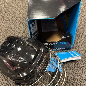 Medium Bauer Re-Akt 155 Helmet (New) combo