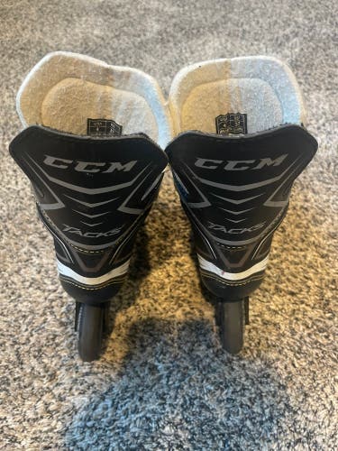 CCM Tacks 9040R Inline Skates Regular Width Size 4 (Used)