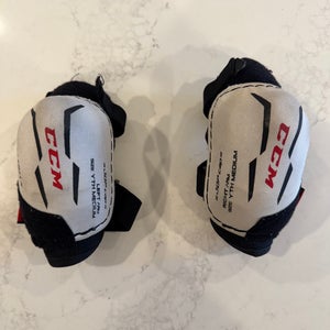 Youth Medium CCM Elbow Pads (Used)