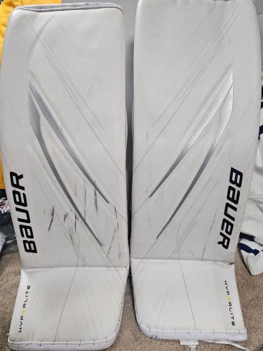 Penguins Bauer Hyperlite 2 White Game Worn Goalie Leg Pads Senior 34+1