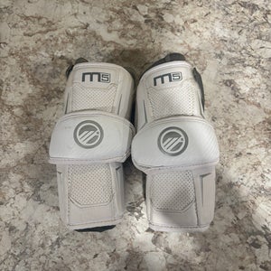Medium Adult Maverik M5 Arm Pads (Used)