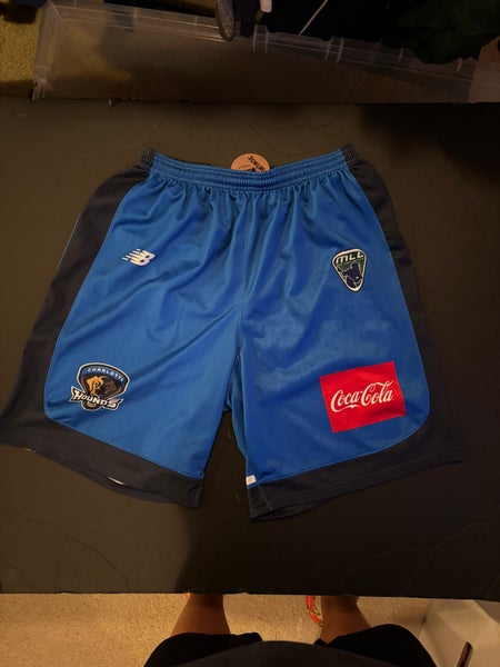Game Used Charolette Hounds Shorts (large)