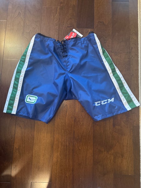 CANUCKS Large CCM PP10 Pant Shell Pro Stock BRAND NEW